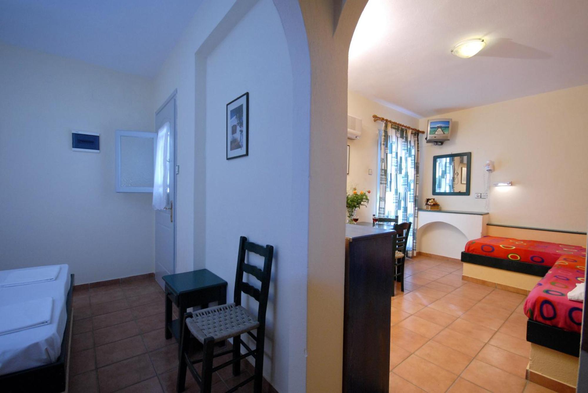 Jason Studios & Apartments Naxos City 외부 사진